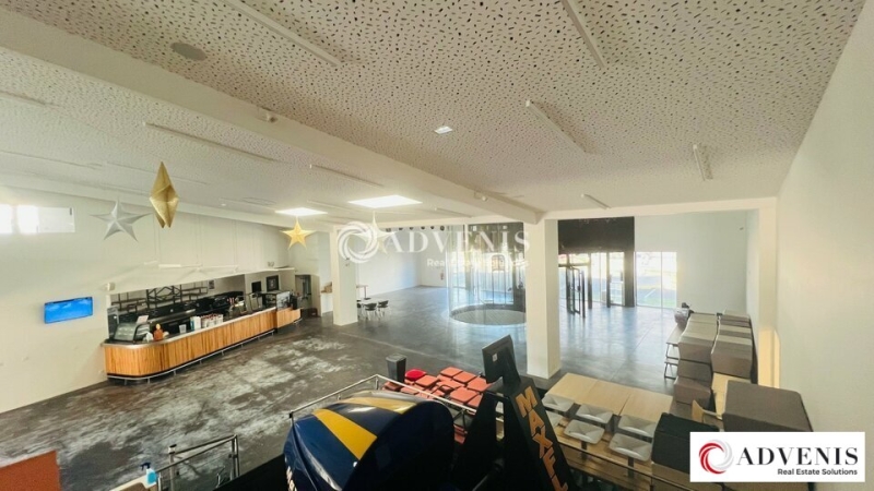 Location Commerces MÉRIGNAC (33700) - Photo 4