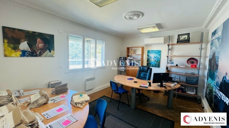 Location Commerces SAINT MEDARD EN JALLES (33160) - Photo 6