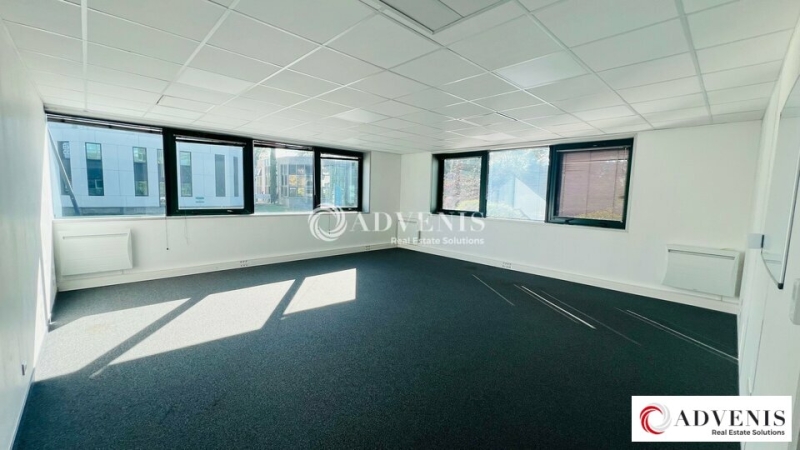 Location Bureaux BRUGES (33520) - Photo 4