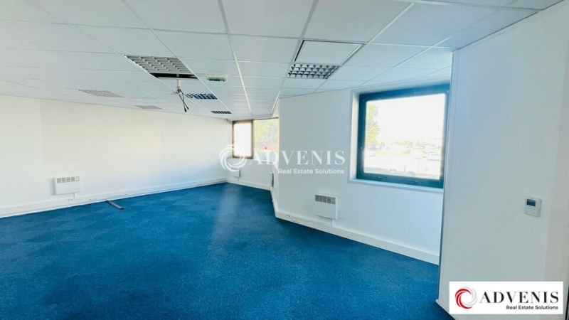 Location Bureaux BRUGES (33520) - Photo 6