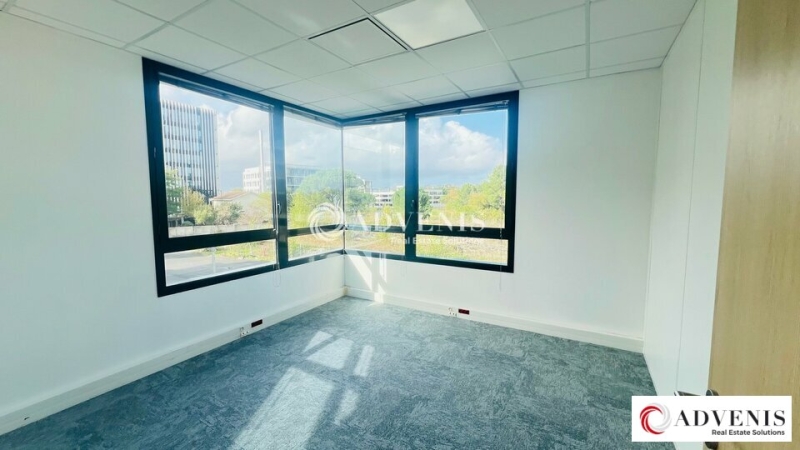 Location Bureaux MERIGNAC (33700) - Photo 8