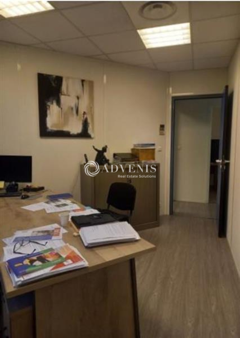 Location Bureaux BRUGES (33520) - Photo 5