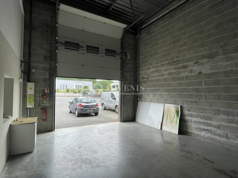 Location Activités Entrepôts EYSINES (33320) - Photo 3