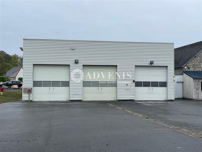 Location Entrepôts SAINT DOULCHARD (18230) - Photo 1