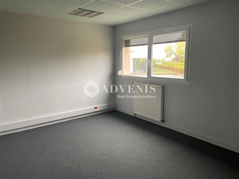 Location Bureaux SAINT DOULCHARD (18230) - Photo 6