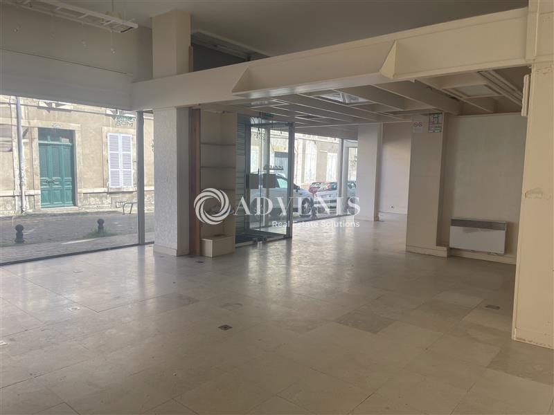 Location Commerces BOURGES (18000) - Photo 1