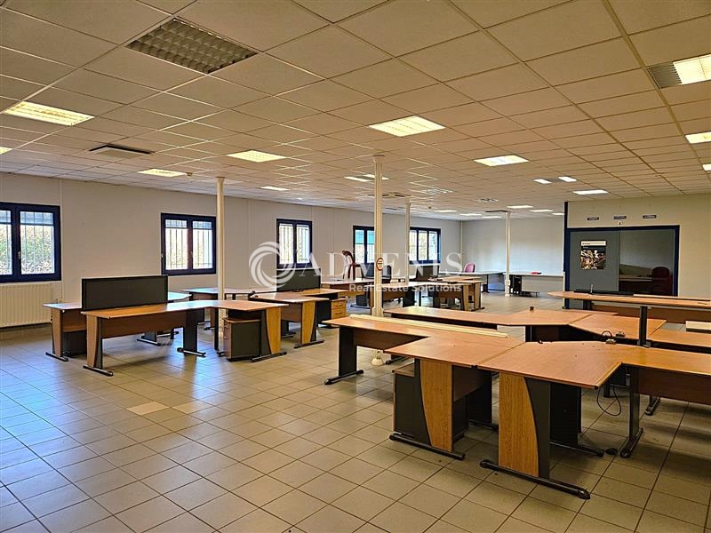 Location Activités Entrepôts DIORS (36130) - Photo 3