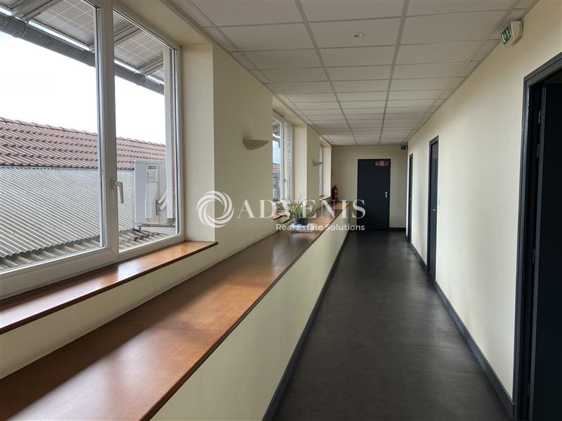 Location Bureaux BOURGES (18000) - Photo 5