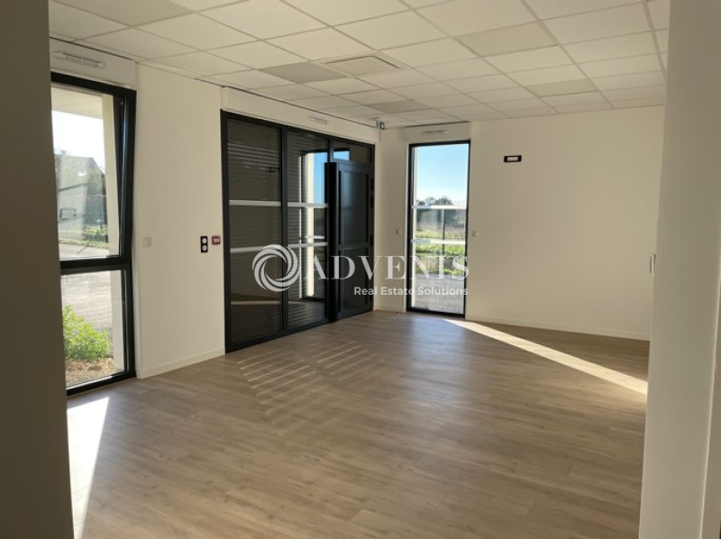 Location Activités Entrepôts BOURGES (18000) - Photo 3
