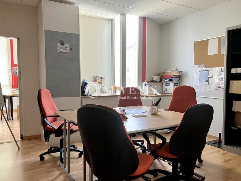 Location Bureaux BOURGES (18000) - Photo 1