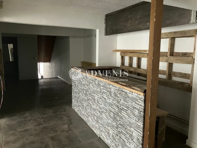 Location Commerces BOURGES (18000) - Photo 3