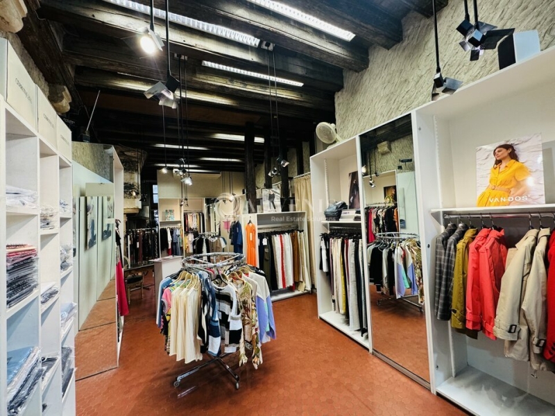 Location Commerces BOURGES (18000) - Photo 2