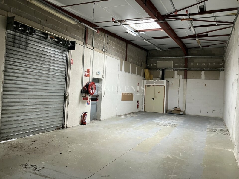 Location Commerces BOURGES (18000) - Photo 3