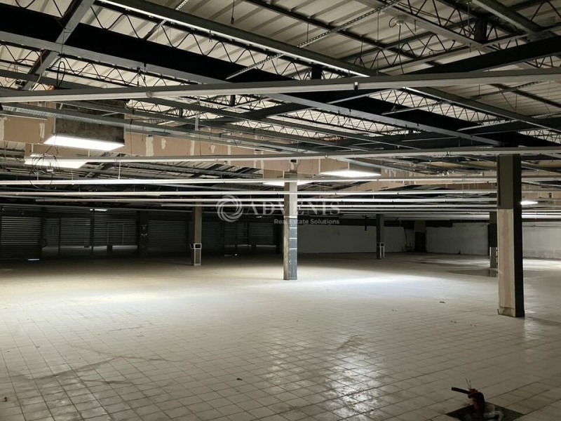 Vente Investisseur Commerces VIERZON (18100) - Photo 1