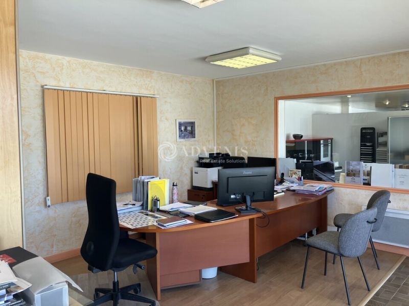 Location Activités Entrepôts BOURGES (18000) - Photo 2