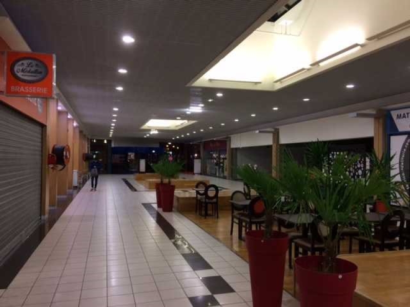 Location Commerces BOULAZAC ISLE MANOIRE (24750) - Photo 2