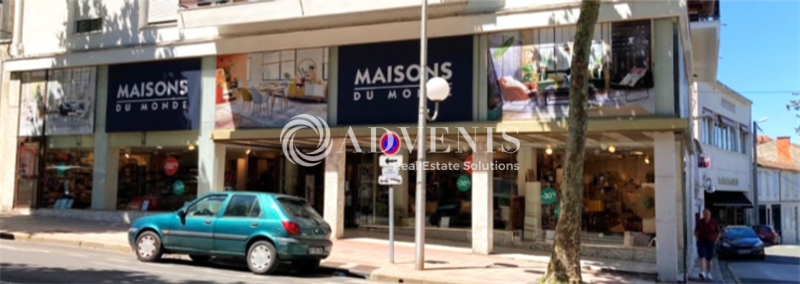 Location Commerces SAINTES (17100) - Photo 2