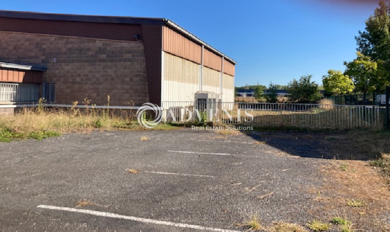 Location Bureaux et activités légères SAINT PANTALEON DE LARCHE (19600) - Photo 10