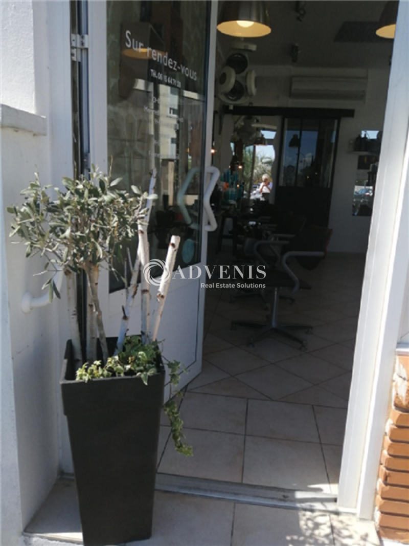 Vente Investisseur Commerces ROYAN (17200) - Photo 2