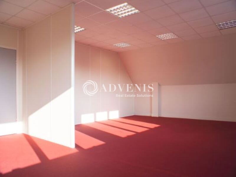 Location Bureaux CERGY (95800) - Photo 5