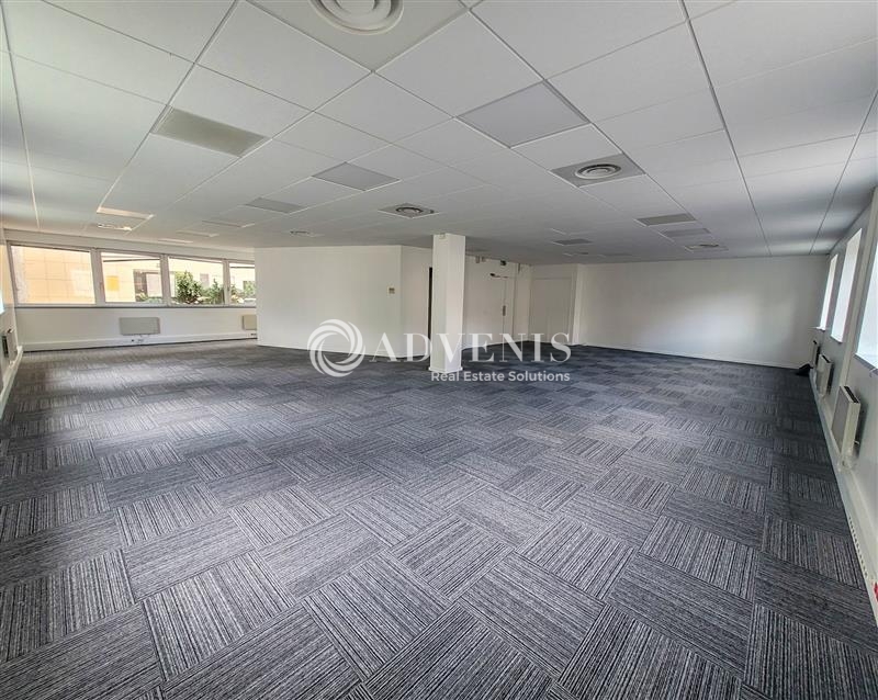 Location Bureaux CERGY (95800) - Photo 8