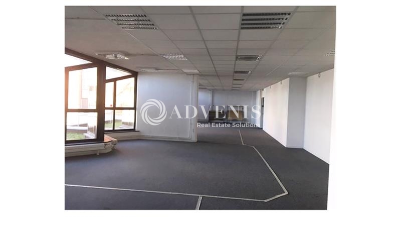 Vente Utilisateur Bureaux CERGY (95000) - Photo 5