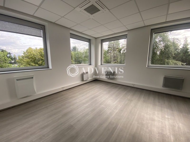 Location Bureaux PONTOISE (95000) - Photo 4