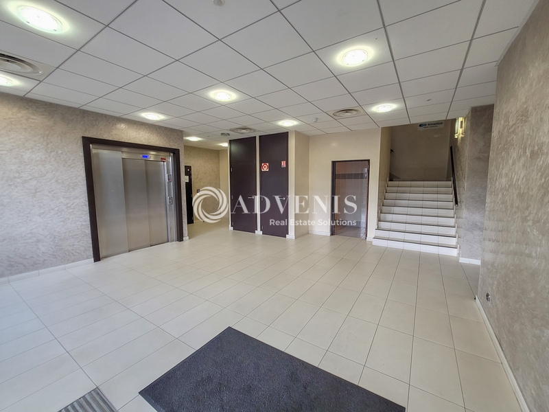 Location Bureaux CERGY (95800) - Photo 7