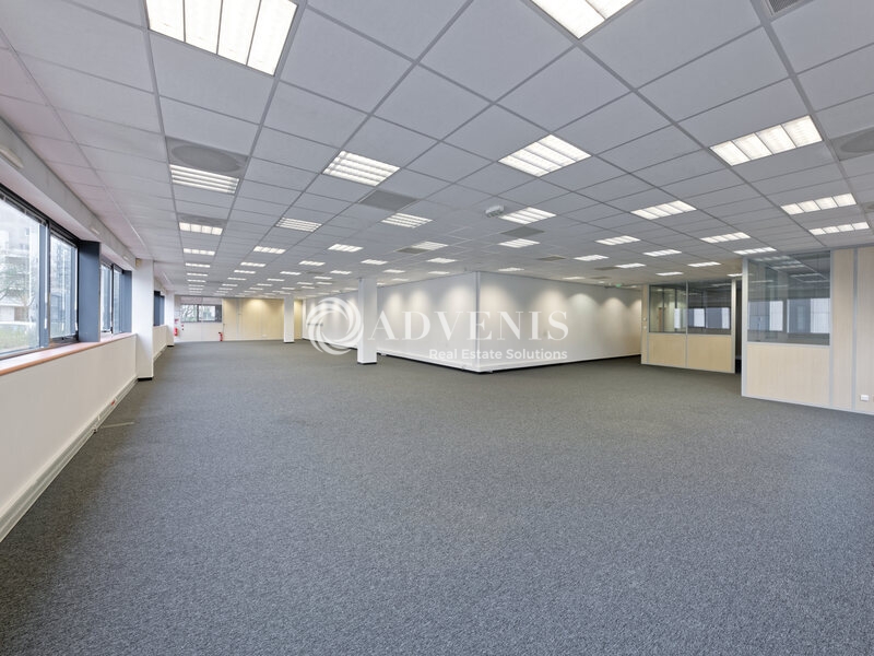 Location Activités Entrepôts CERGY (95800) - Photo 2