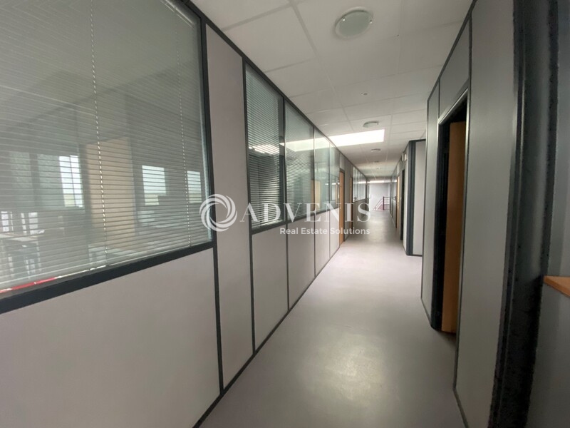 Location Activités Entrepôts MAGNY EN VEXIN (95420) - Photo 4