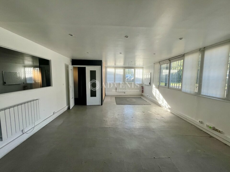 Location Activités Entrepôts SAINT OUEN L'AUMONE (95310) - Photo 12
