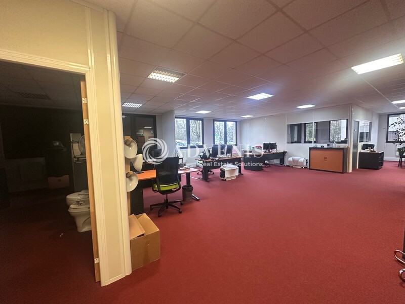 Location Bureaux CERGY (95800) - Photo 2