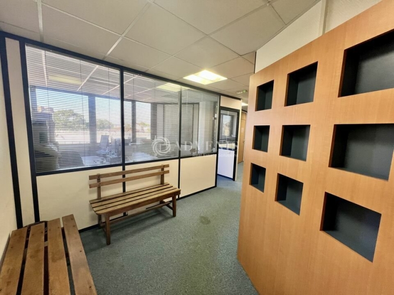 Location Bureaux ARGENTEUIL (95100) - Photo 6