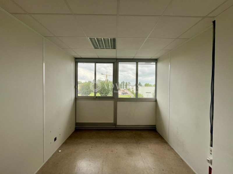 Location Bureaux OSNY (95520) - Photo 14