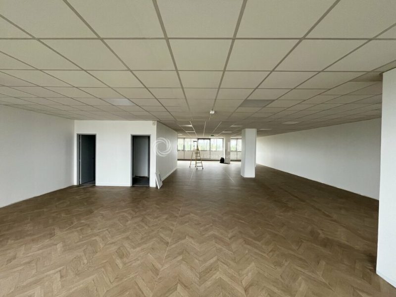 Location Bureaux OSNY (95520) - Photo 5