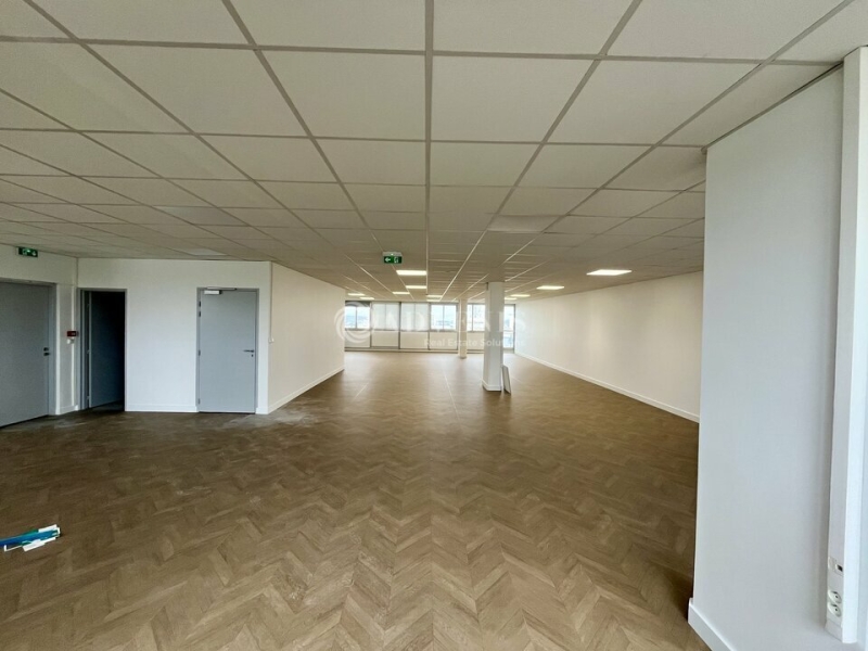 Location Bureaux OSNY (95520) - Photo 9