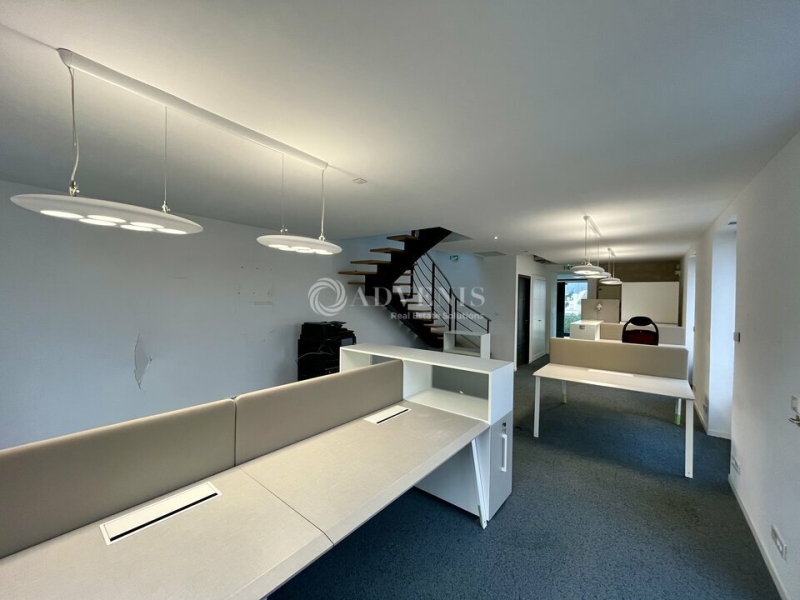 Vente Investisseur Bureaux L'ISLE ADAM (95290) - Photo 8