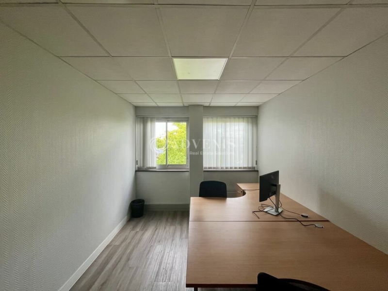 Location Bureaux EAUBONNE (95600) - Photo 15