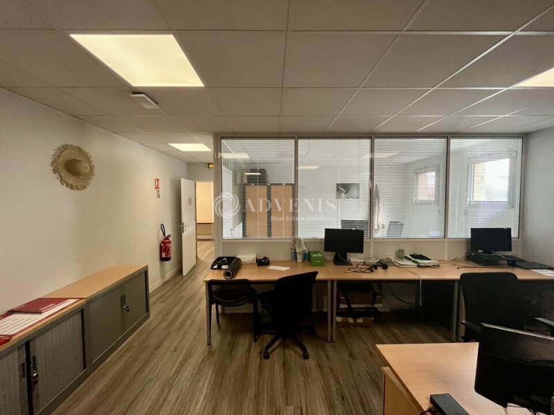Location Bureaux EAUBONNE (95600) - Photo 6