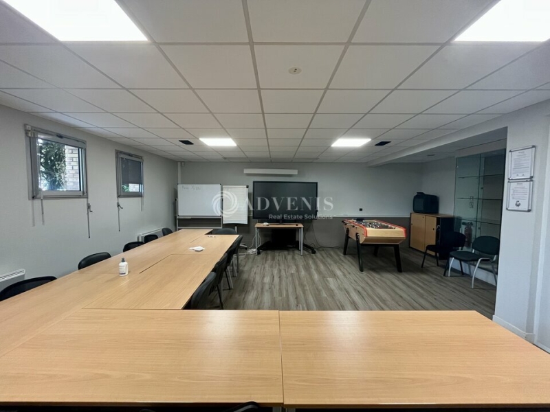 Location Bureaux EAUBONNE (95600) - Photo 7
