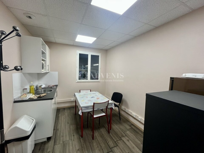 Vente Investisseur Entrepôts CORMEILLES EN VEXIN (95830) - Photo 15