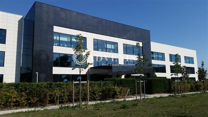 Location Bureaux LIEUSAINT (77127) - Photo 1