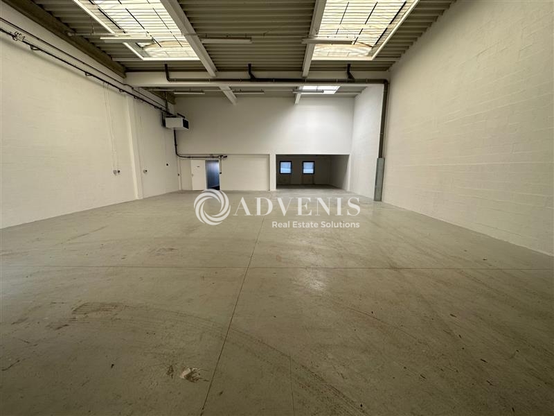 Location Activités Entrepôts MOISSY CRAMAYEL (77550) - Photo 2