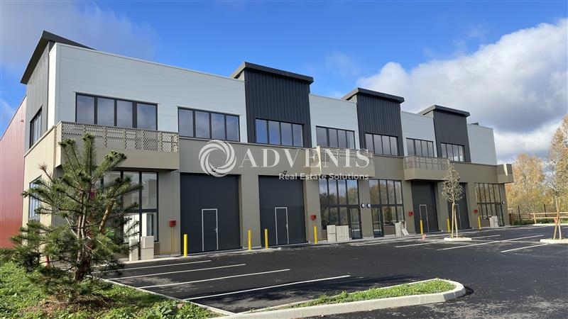 Location Activités Entrepôts SAINT PIERRE DU PERRAY (91280) - Photo 1