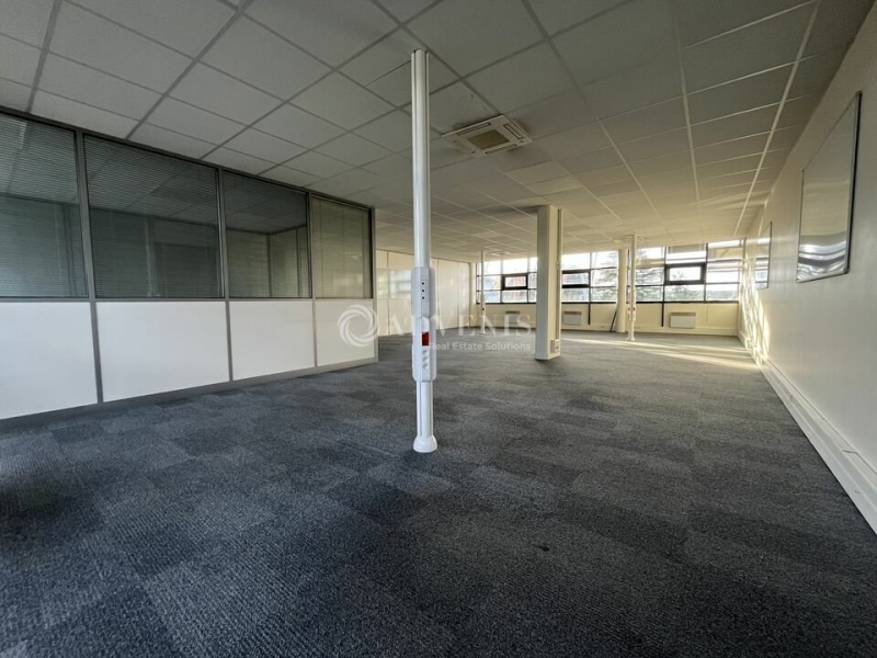 Location Bureaux MELUN (77000) - Photo 10