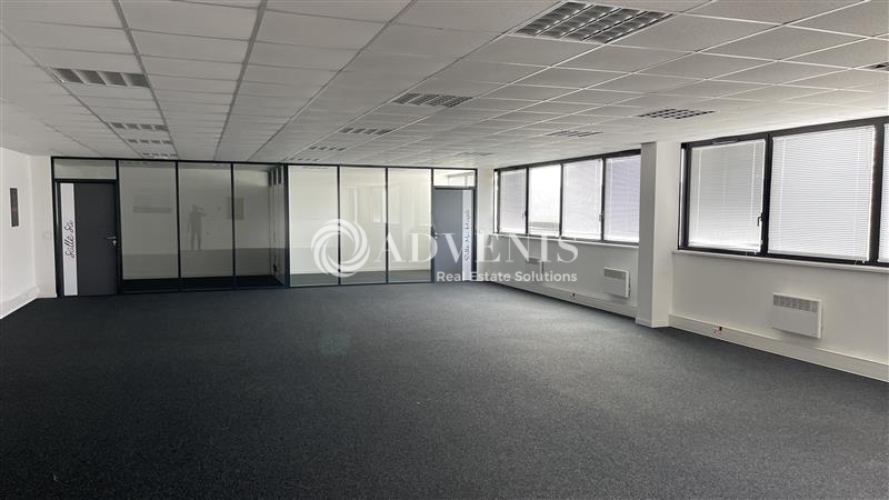 Location Activités Entrepôts MOISSY CRAMAYEL (77550) - Photo 7