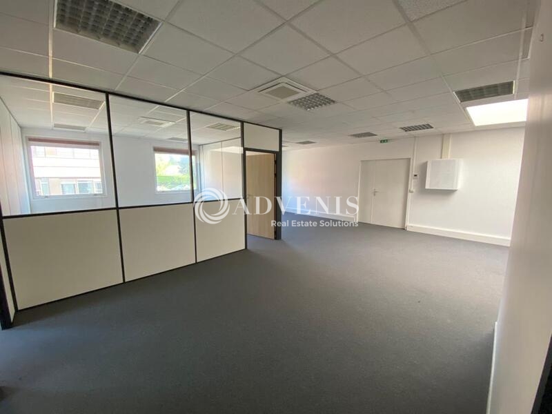 Location Bureaux VERRIERES LE BUISSON (91370) - Photo 2