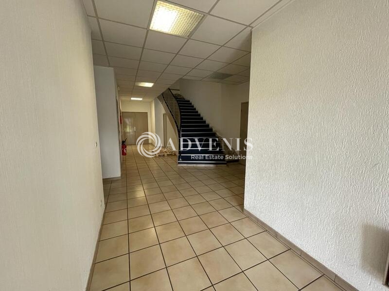 Location Bureaux VILLEBON SUR YVETTE (91140) - Photo 2