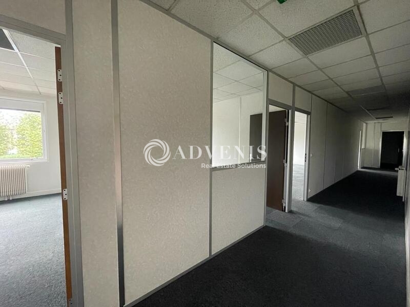 Location Bureaux VILLEBON SUR YVETTE (91140) - Photo 9