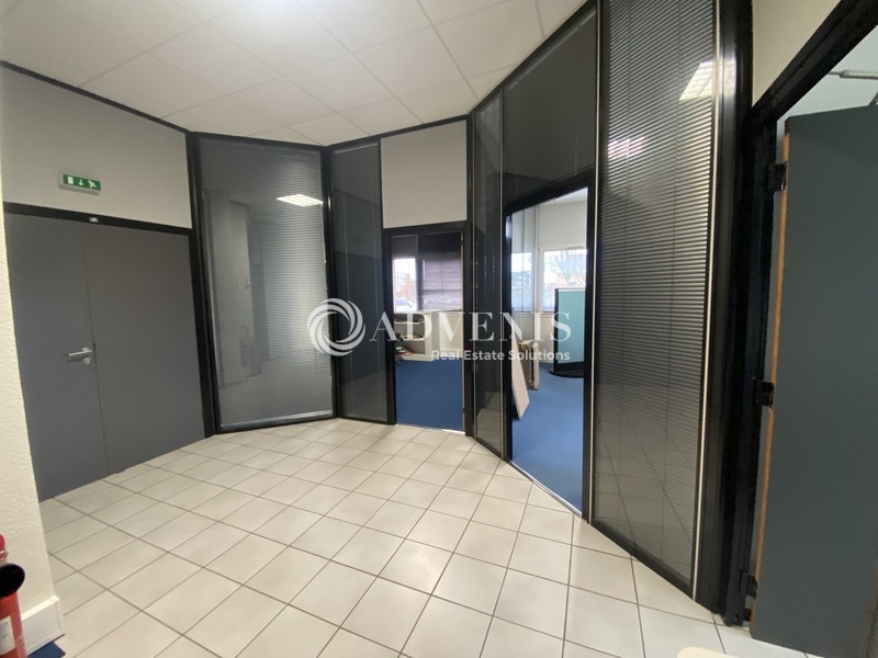 Location Bureaux BIEVRES (91570) - Photo 2